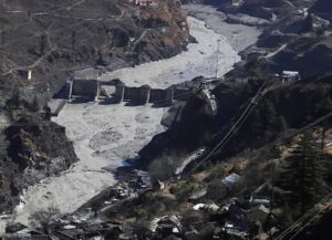 dehradun uttarakhand glaciers melting due to heatwaves climate crisis forest fire in uttarkashi gomukh gangotri