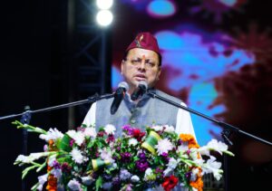 देशहित को सर्वाेपरि रखते हुए अपने कर्तव्यों का निर्वहन पूरी निष्ठा, समर्पण और ईमानदारी से करें