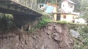 under-bridge-near-hanuman-chatti-