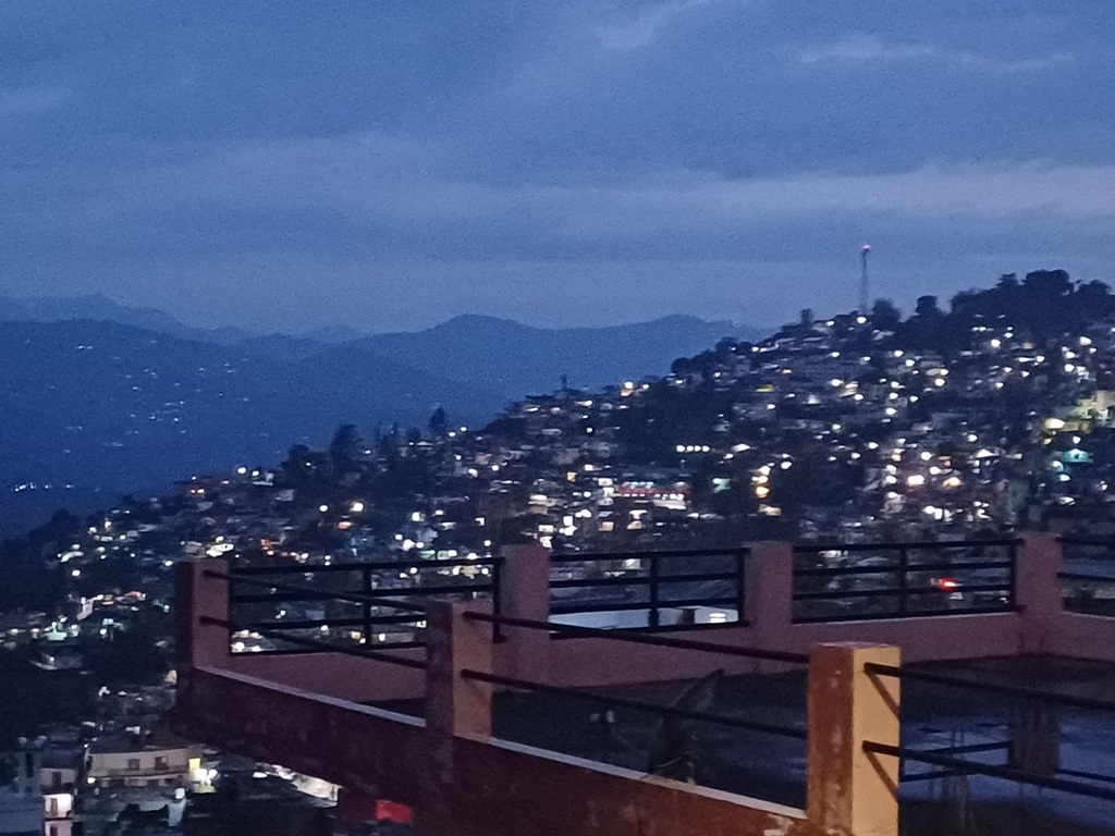 affected areas power failure in uttarakhan call on