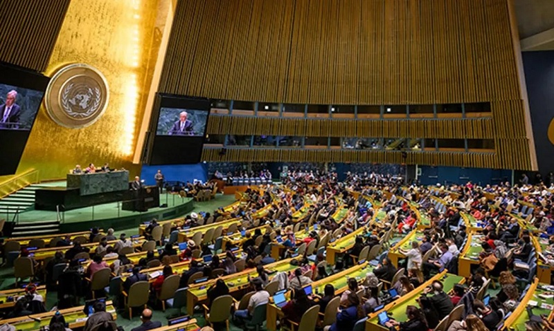 0000000000-1764999908