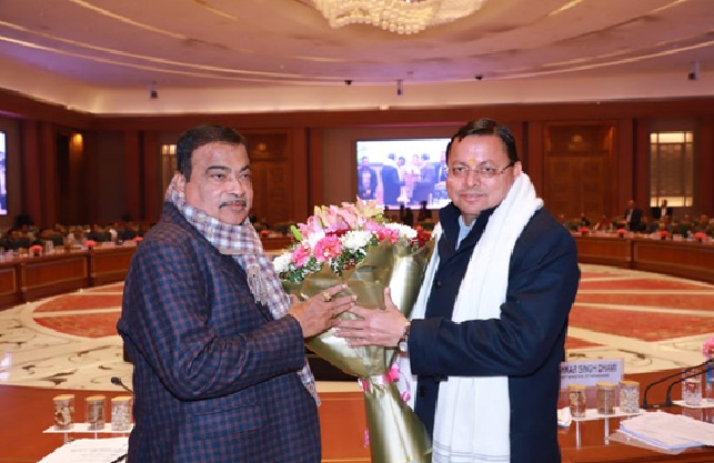 CM meet with nitin Gadkari