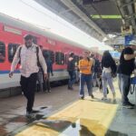 प्रयागराज-हडपसर के बीच 1 अप्रैल से साप्ताहिक विशेष ट्रेन: 16-16 फेरों में सुविधा, भोपाल मंडल से होकर गुजरेगी