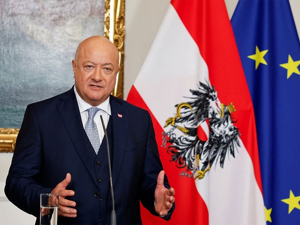 chalnchar-1775804578