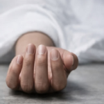 माइग्रेन के इलाज के बीच होटल में मिला महिला का शव, आत्महत्या के कारणों की तलाश में जुटी पुलिस