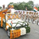 उज्जैन में स्वतंत्रता दिवस का मुख्य समारोह, गौतम टेटवाल ने फहराया तिरंगा और शहीद परिवारों को किया सम्मानित