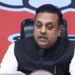 चुनाव आयोग विवाद पर भाजपा का पलटवार, संबित पात्रा ने विपक्ष के आरोपों पर उठाए सवाल