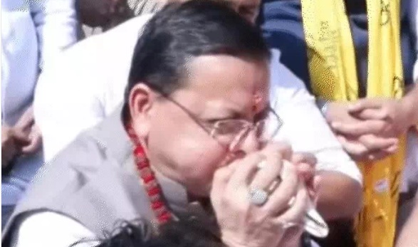 dhami on puja-Main